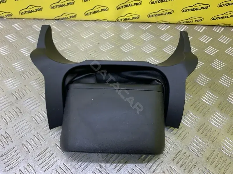 Кожух рулевой колонки BJ323F902AB