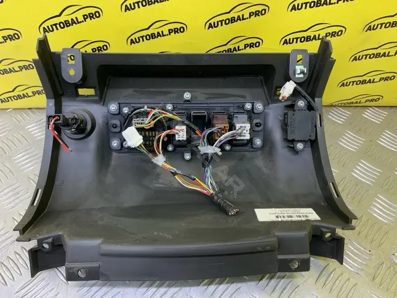 Блок кнопок 68246EB40C