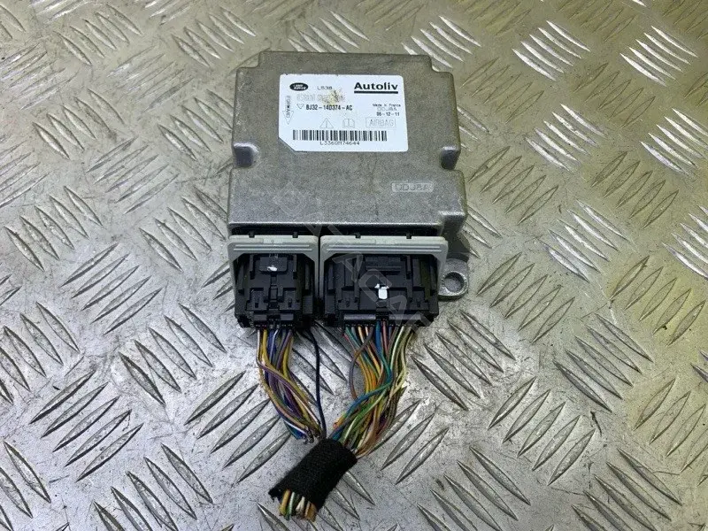 Блок управления подушками безопасности BJ3214D374AC