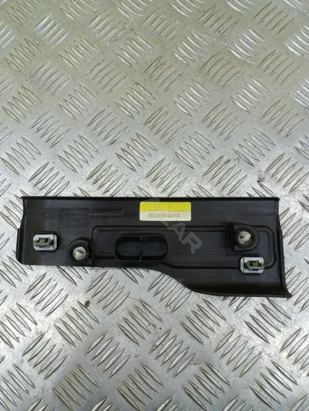 Накладка на порог BJ3213244AE