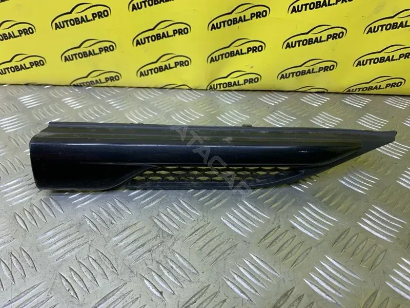 Молдинг крыла BJ32280B10ABW