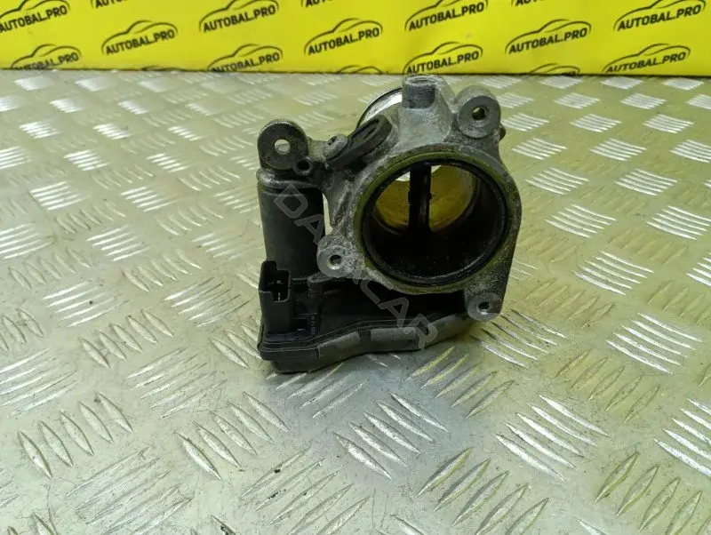 Дроссельная заслонка LR012598