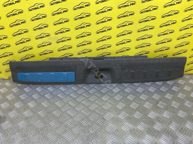 Накладка замка багажника 849904X30A