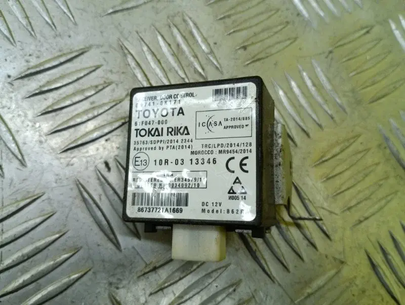 Блок управления двери 897410K171