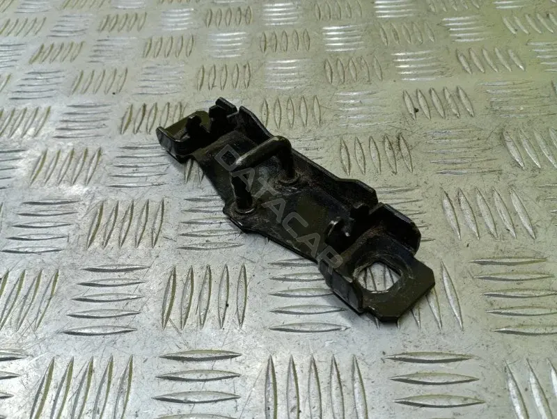 Замок крышки багажника 3M51R404B12