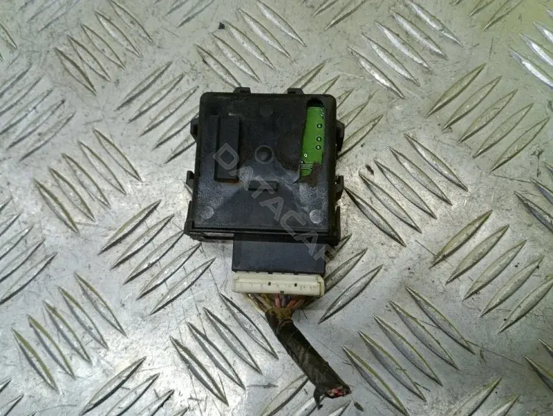 Иммобилайзер TC91675G2J