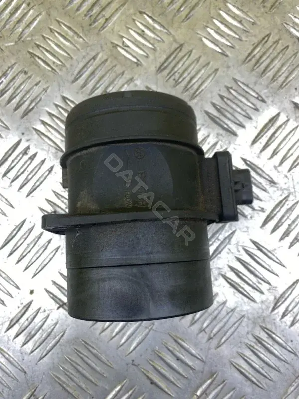 Расходомер воздуха 03L906461A
