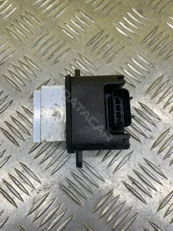 Резистор печки VP8ASH19E624