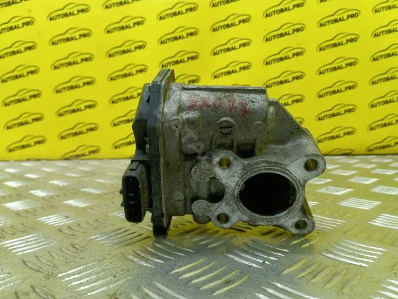 Клапан ЕГР 147105X00A