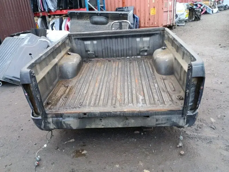 Задняя часть кузова (тазик) 656000K903