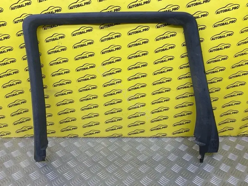 Накладка двери LR039867