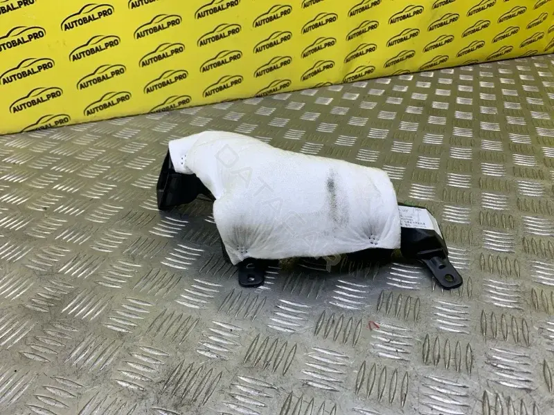 Воздуховод салона 8893784464