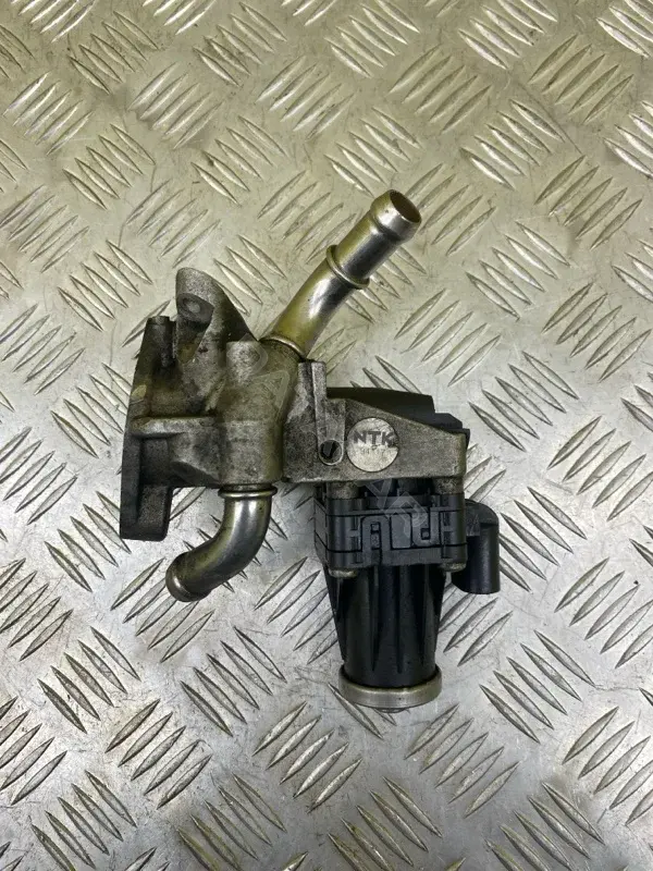 Клапан ЕГР BK2Q9D475CB