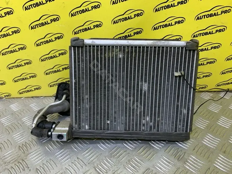 Испаритель кондиционера 7810A036