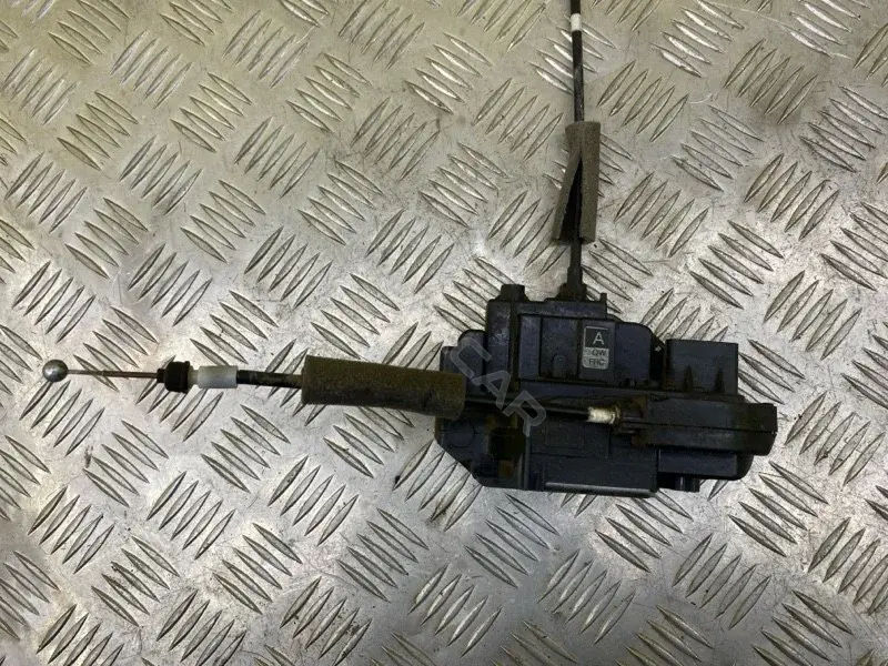 Замок двери 80500EB30A