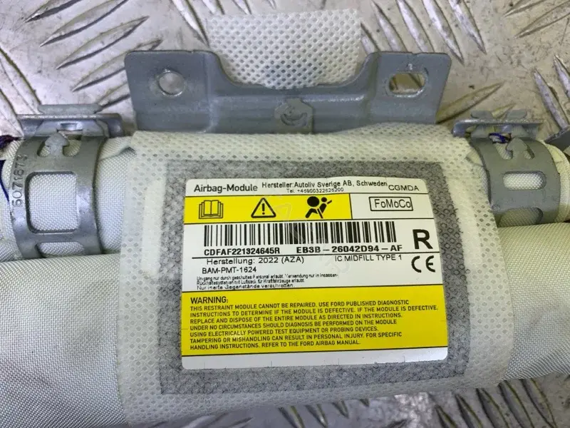 Подушка безопасности EB3B26042D94AF