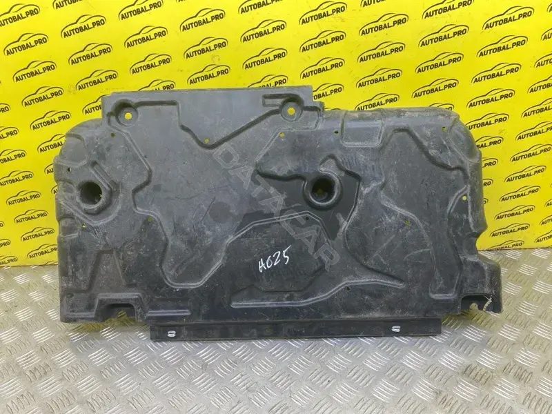Защита топливного бака 9601896280