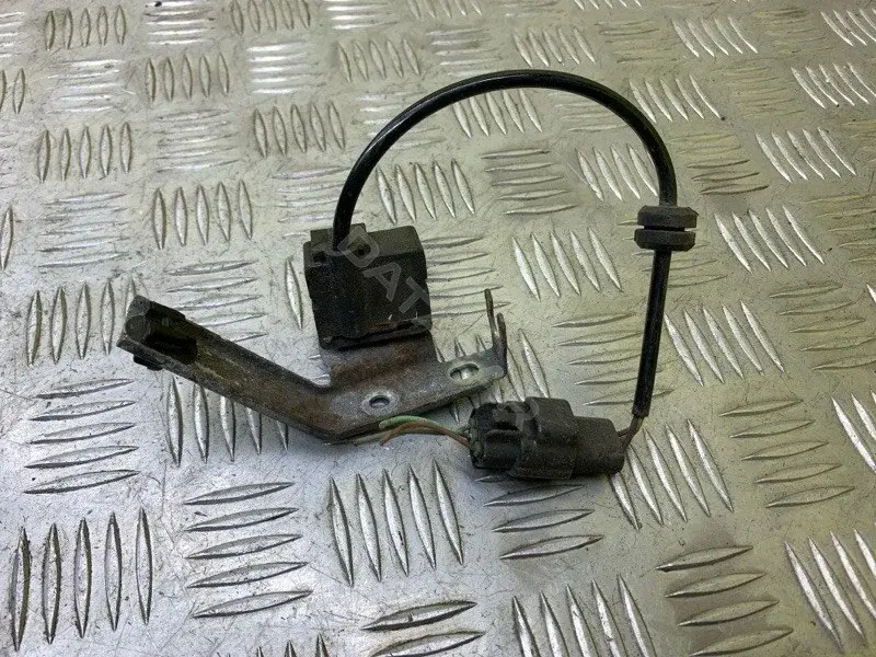 Датчик положения кузова 988051CF1B