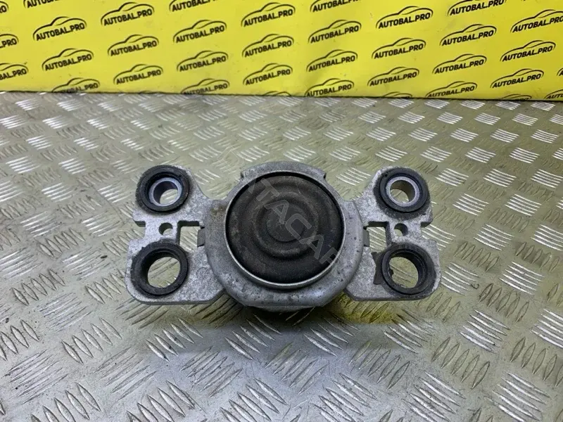 Подушка КПП LR061456