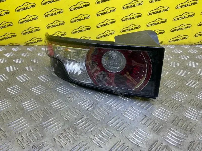 Задние фонари LR058817