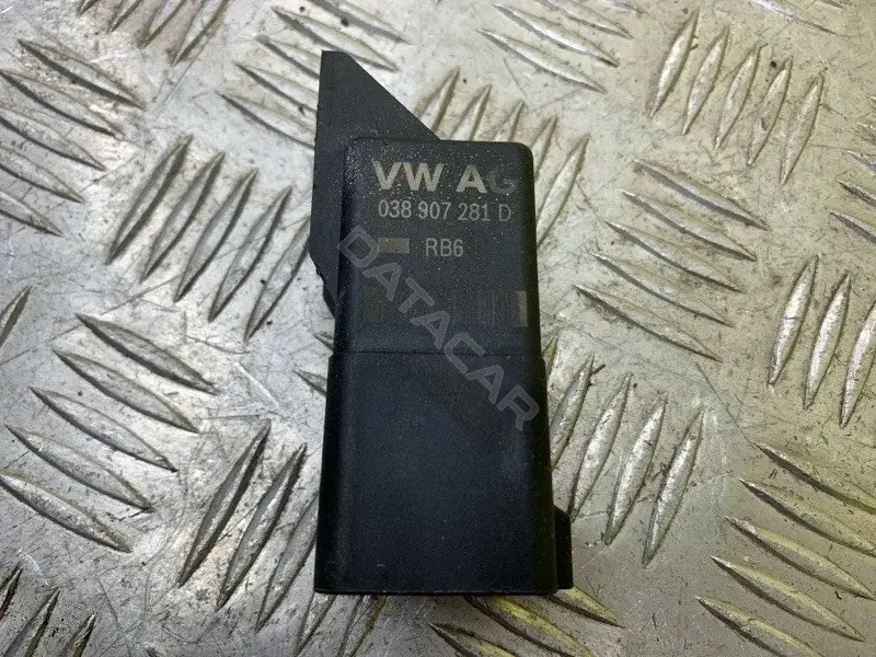 Реле свечей накала 038907281D