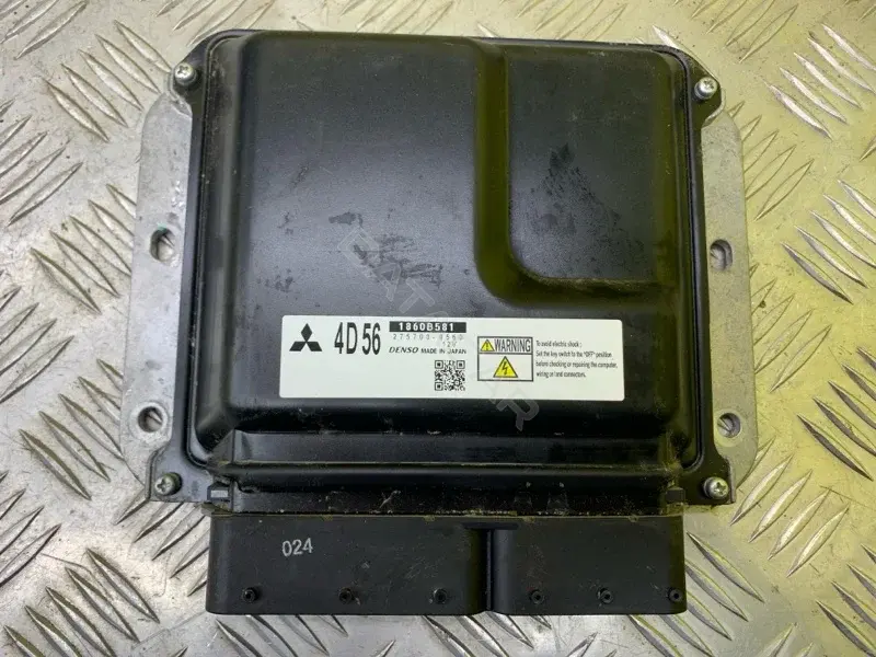 Блок управления двигателем 1860B581