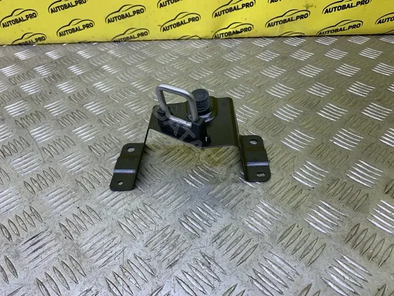 Замок крышки багажника 8891478816