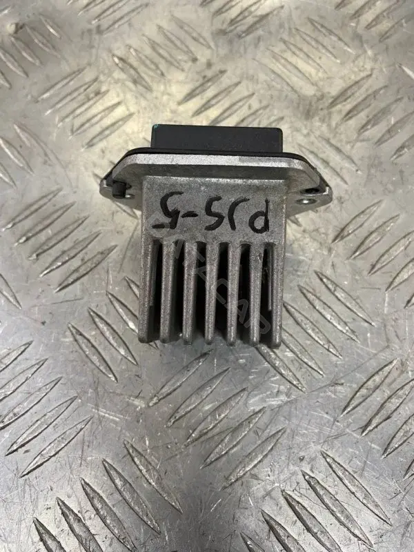 Резистор печки 7801A390