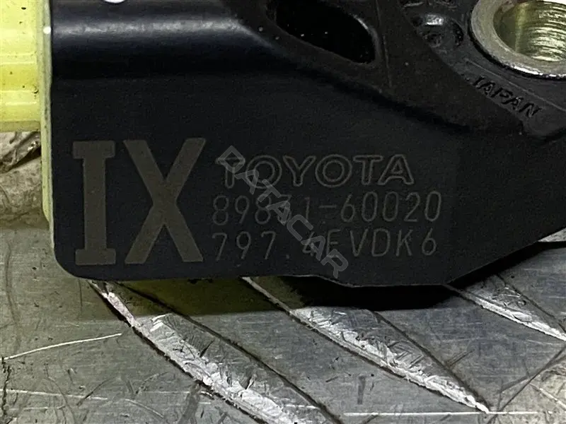 Датчик удара 8983160020