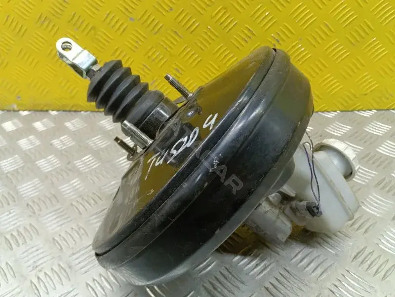 Главный тормозной цилиндр 4625A457
