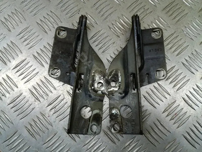 Петля капота 65400ZP00A