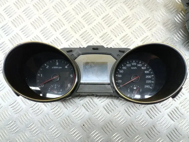 Панель приборов 94043A9040
