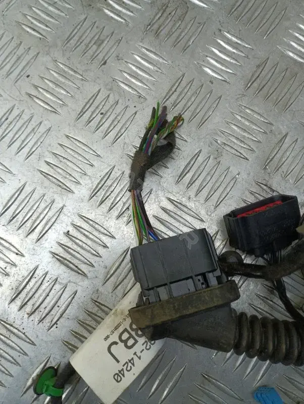 Проводка двери LR025555