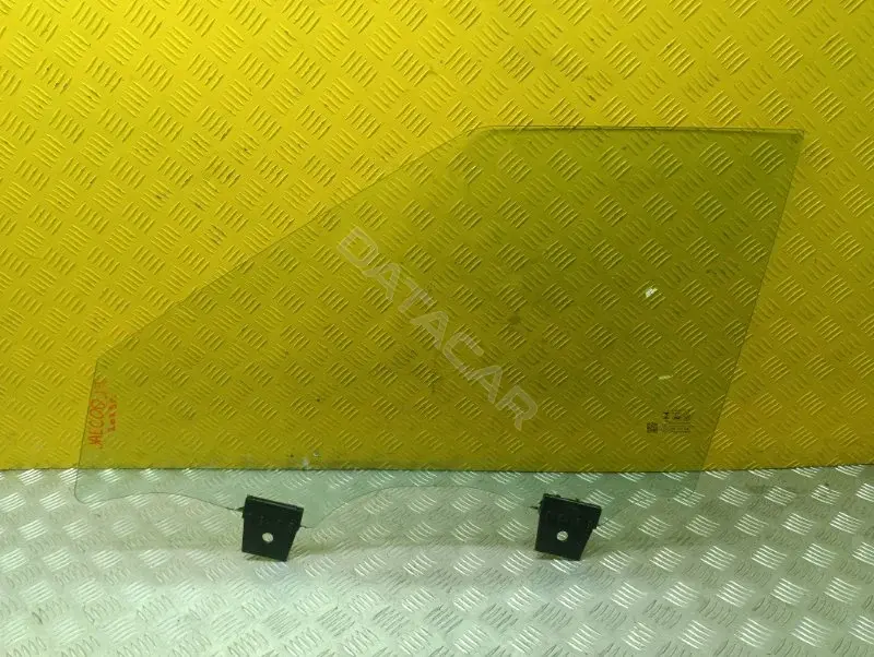 Стекло двери 555000437AA
