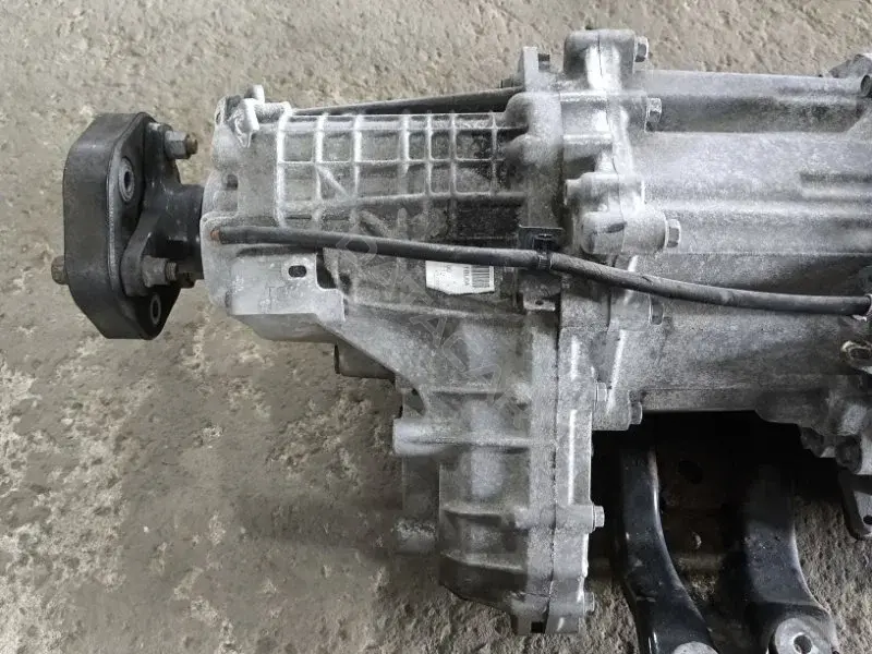 Раздаточная коробка 331001BU0A