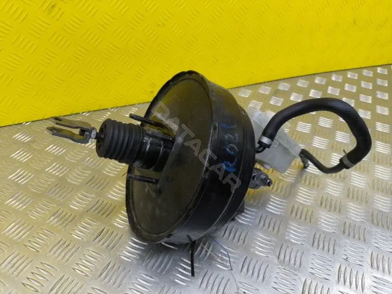 Вакуумный усилитель тормозов D72101DR5A