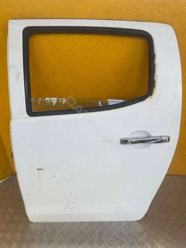 Стекло двери 8980738460