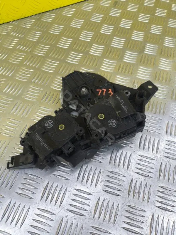 Мотор заслонки печки AE0638000172PLS