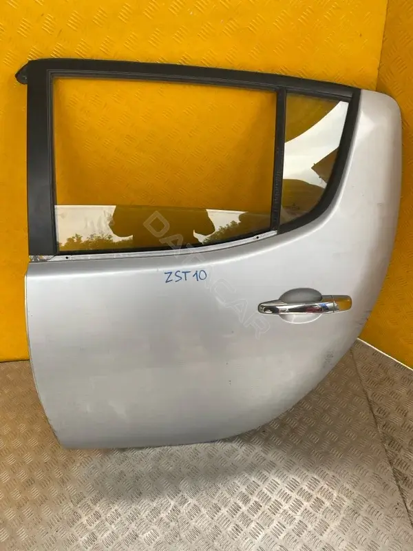 Стекло двери 5736A007
