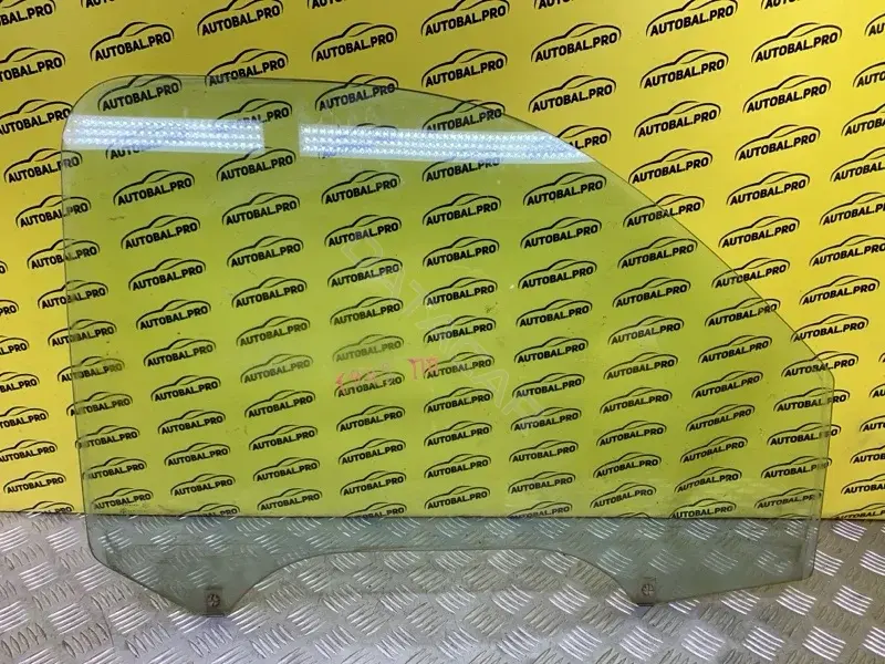 Стекло двери 4004318