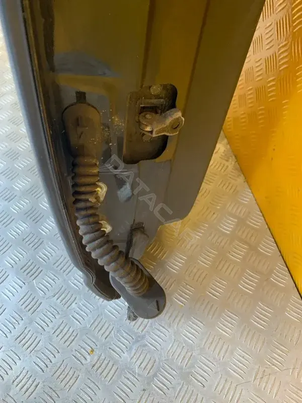 Проводка двери 24126EB301