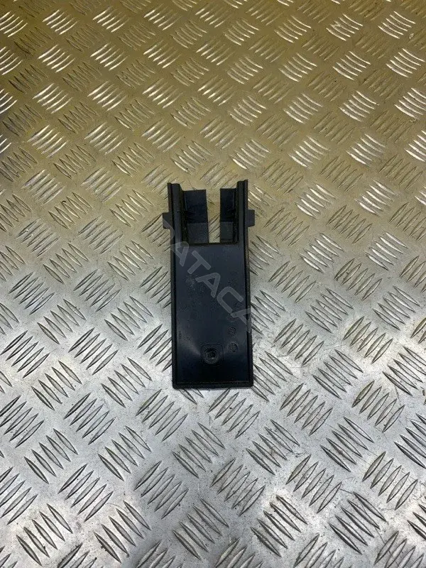 Пластик салона 7050031XK000A