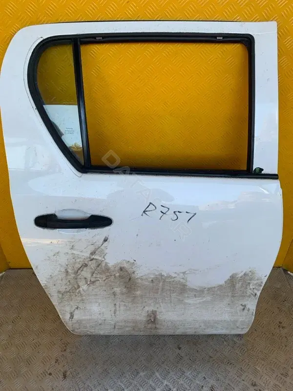 Проводка двери 82153KK150