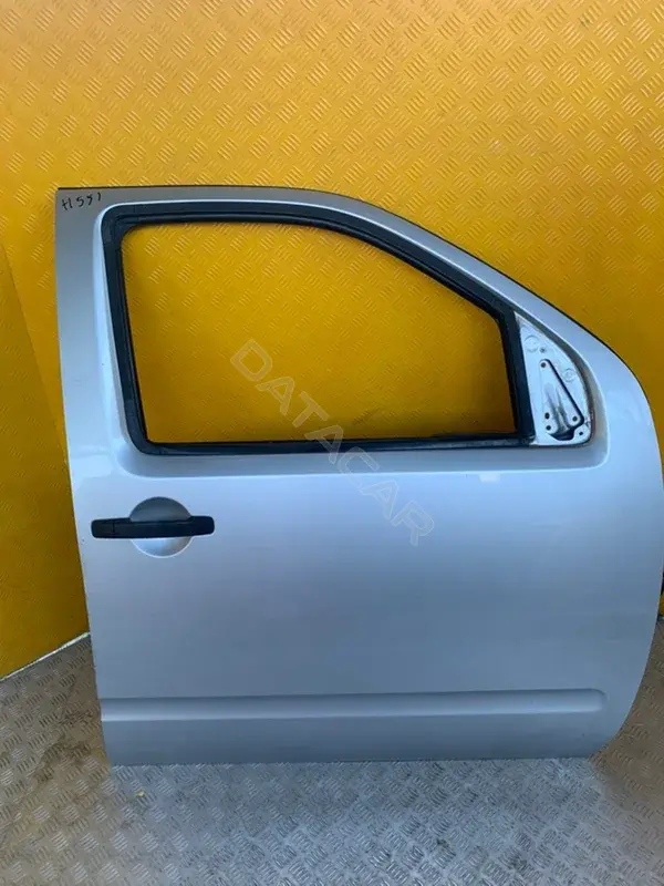 Стекло двери 80300EB310