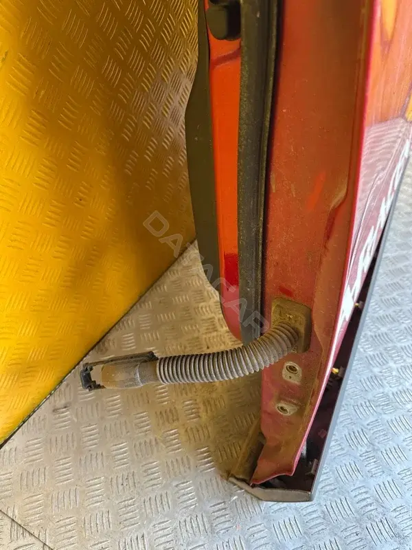 Проводка двери 8270008d21
