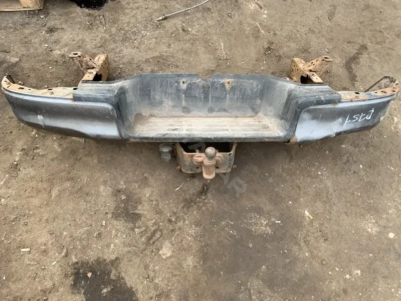 Задний бампер 520230K060