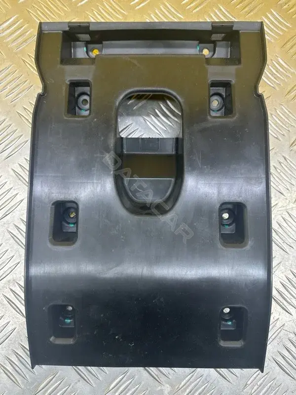 Пластик салона A6608049831