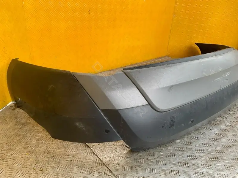 Задний бампер LR083023
