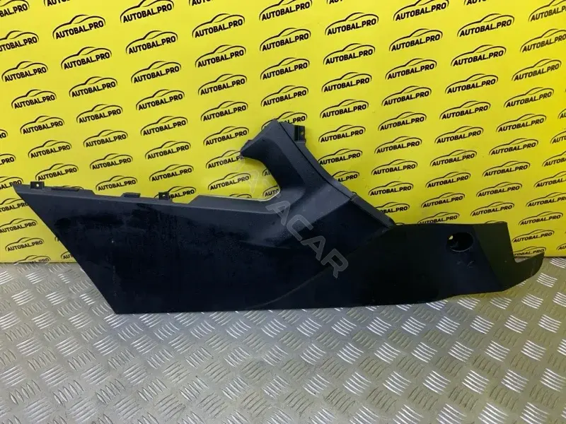 Пластик салона LR033531