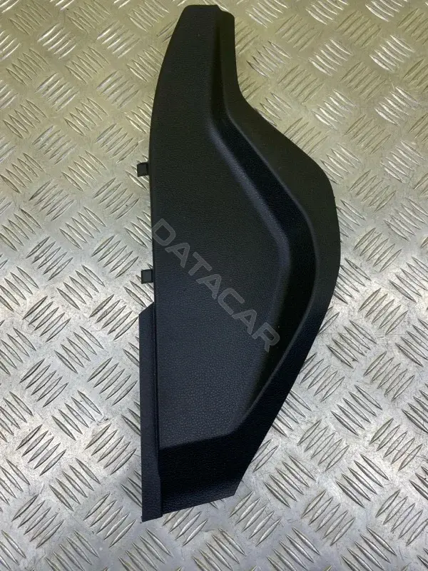 Пластик салона 553180C030